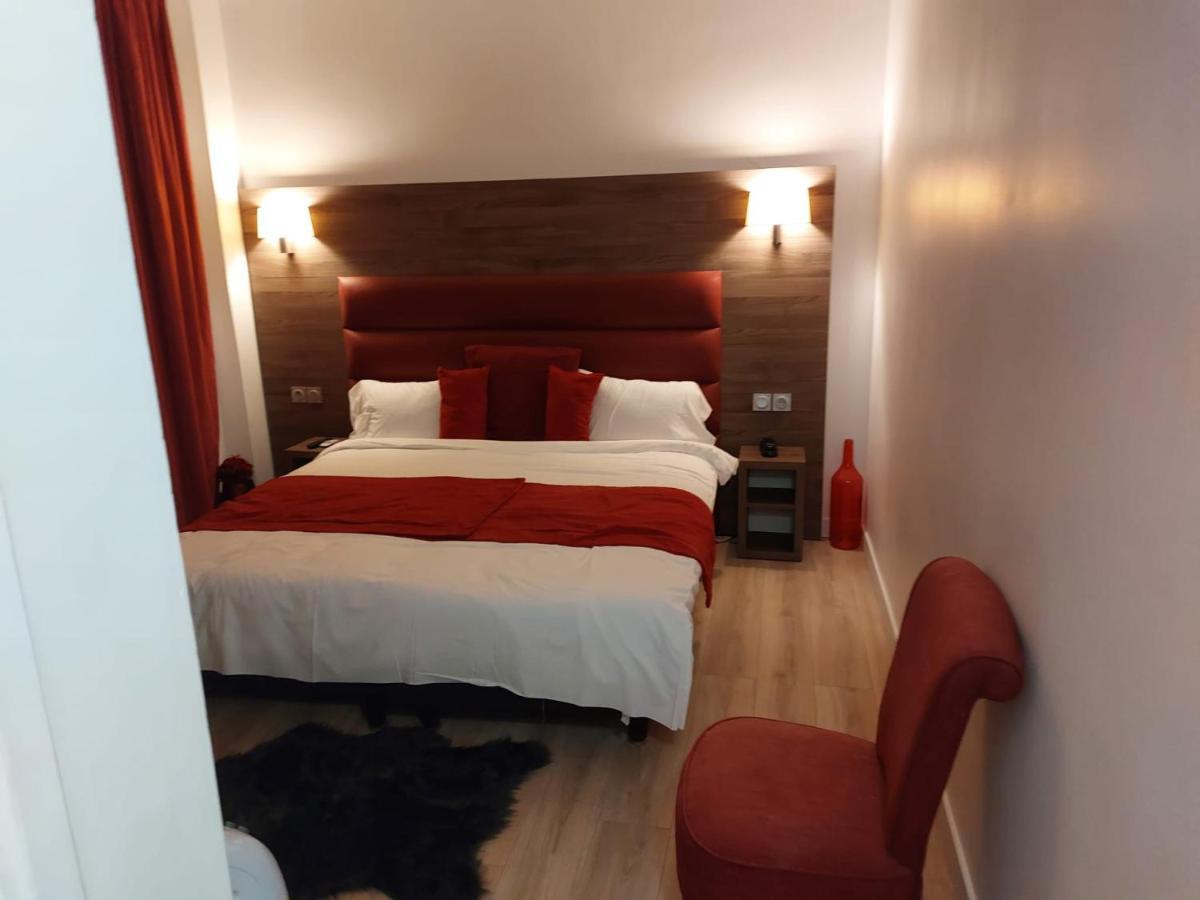 Happy Land Holliday Residential Hotel Épinay-sur-Seine Екстериор снимка