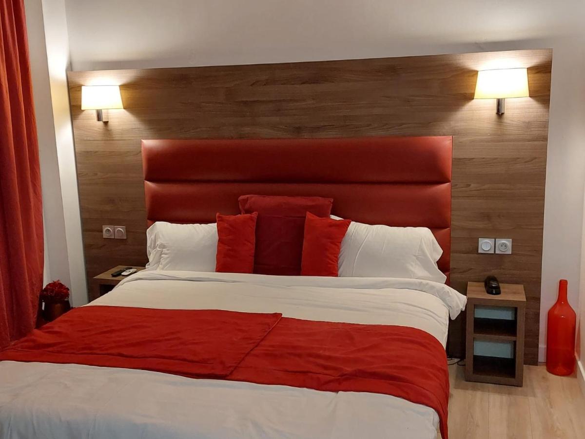 Happy Land Holliday Residential Hotel Épinay-sur-Seine Екстериор снимка